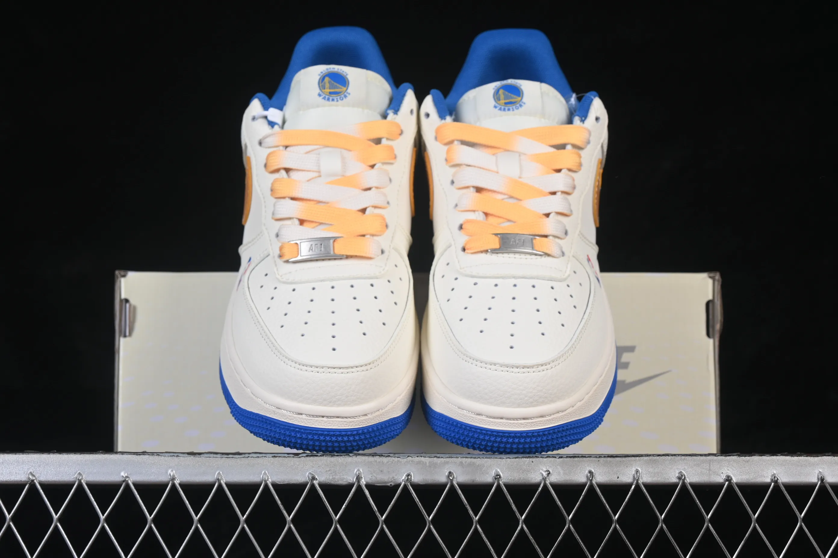All Categories Nk Air Force 1 Air Force Series Nk Air Force 1 Low Air Force Low Top Nike Air Force 1'07 Low Joint Warrior Mi Jin Hook Air Force Low Top Casual Sneakers QW5606-270